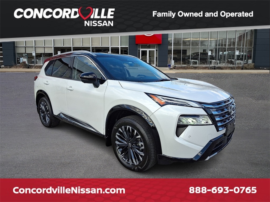 Used 2025 Nissan Rogue Platinum SUV