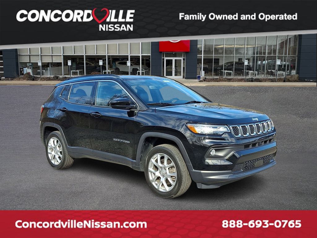 2023 Jeep Compass Latitude Lux