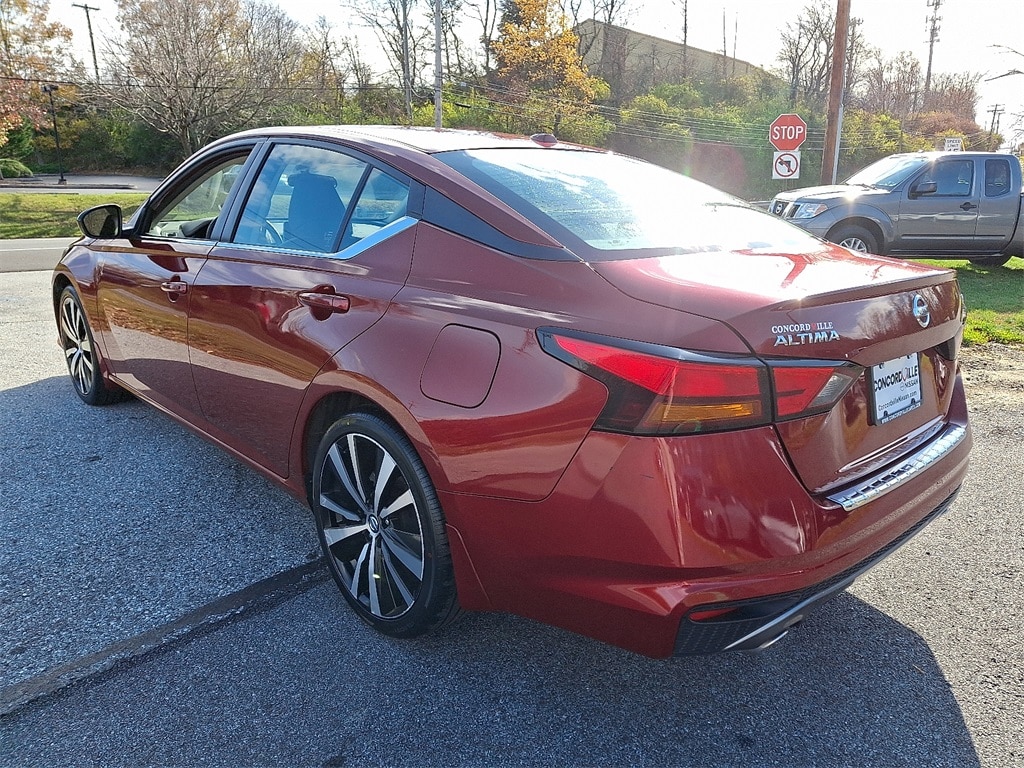 Used 2022 Nissan Altima 2.5 SR Sedan
