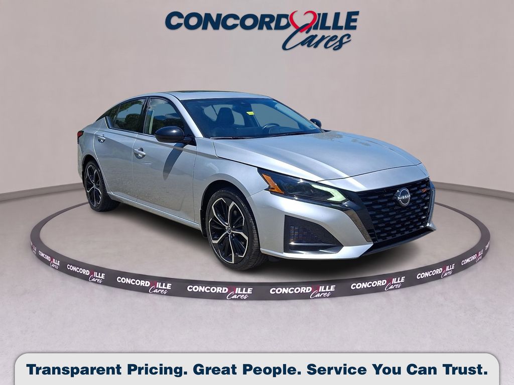 2024 Nissan Altima 2.5 SR AWD's photo