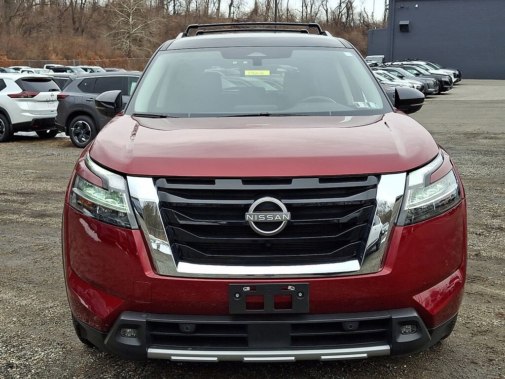 Certified 2023 Nissan Pathfinder SL SUV