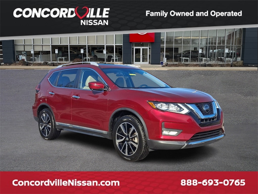 2020 Nissan Rogue SL's photo