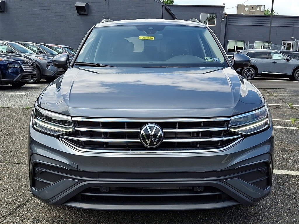 3VV2B7AX9RM171607