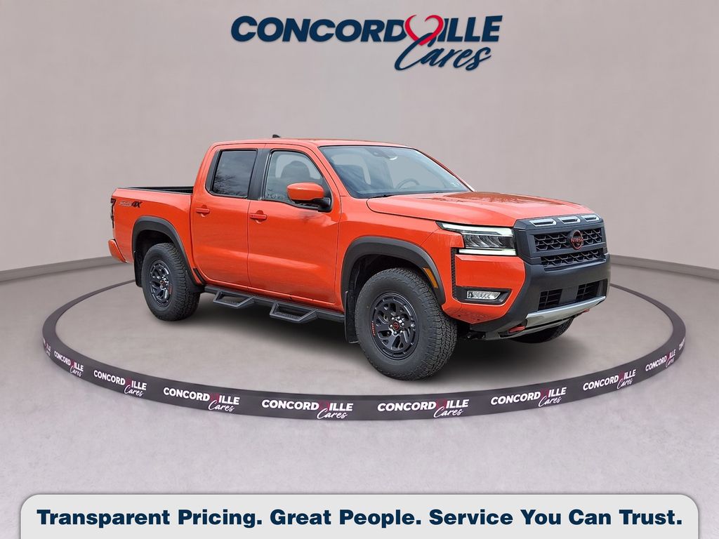 2025 Nissan Frontier PRO-4X Crew Cab 4X4's photo