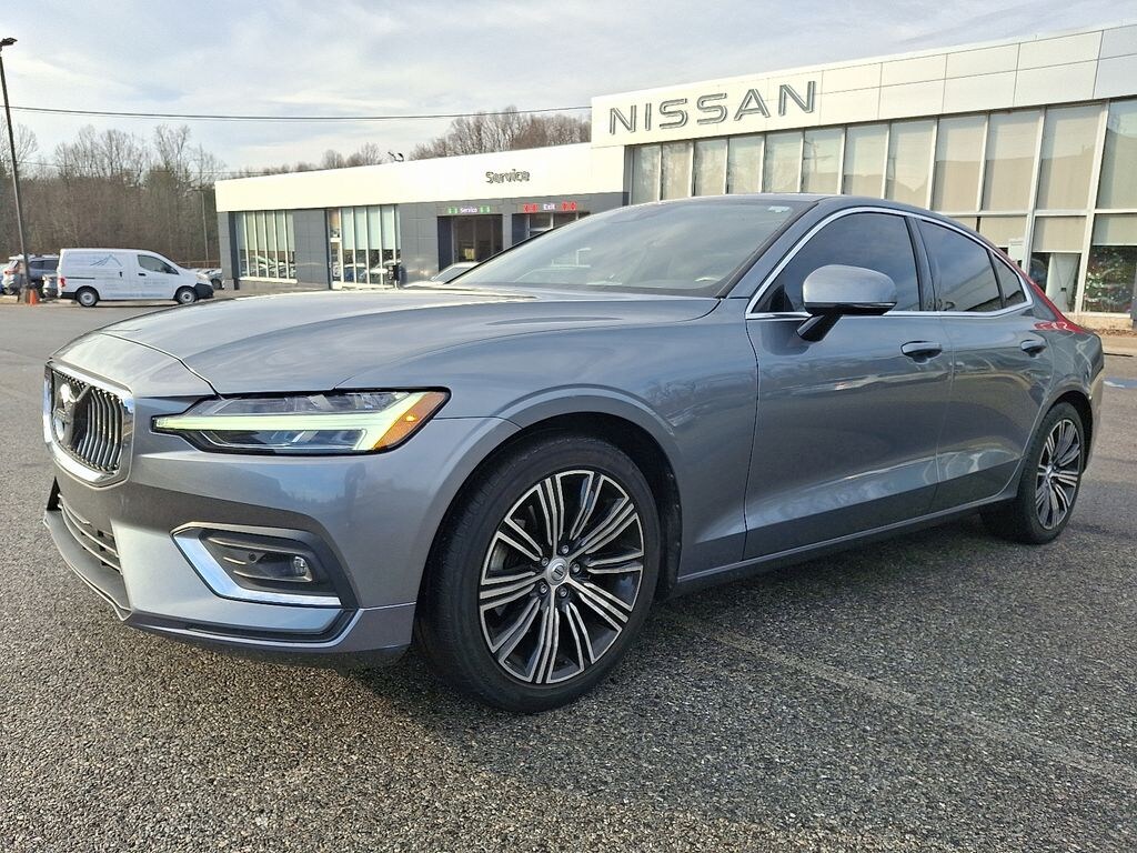 Used 2021 Volvo S60 T5 Inscription Sedan