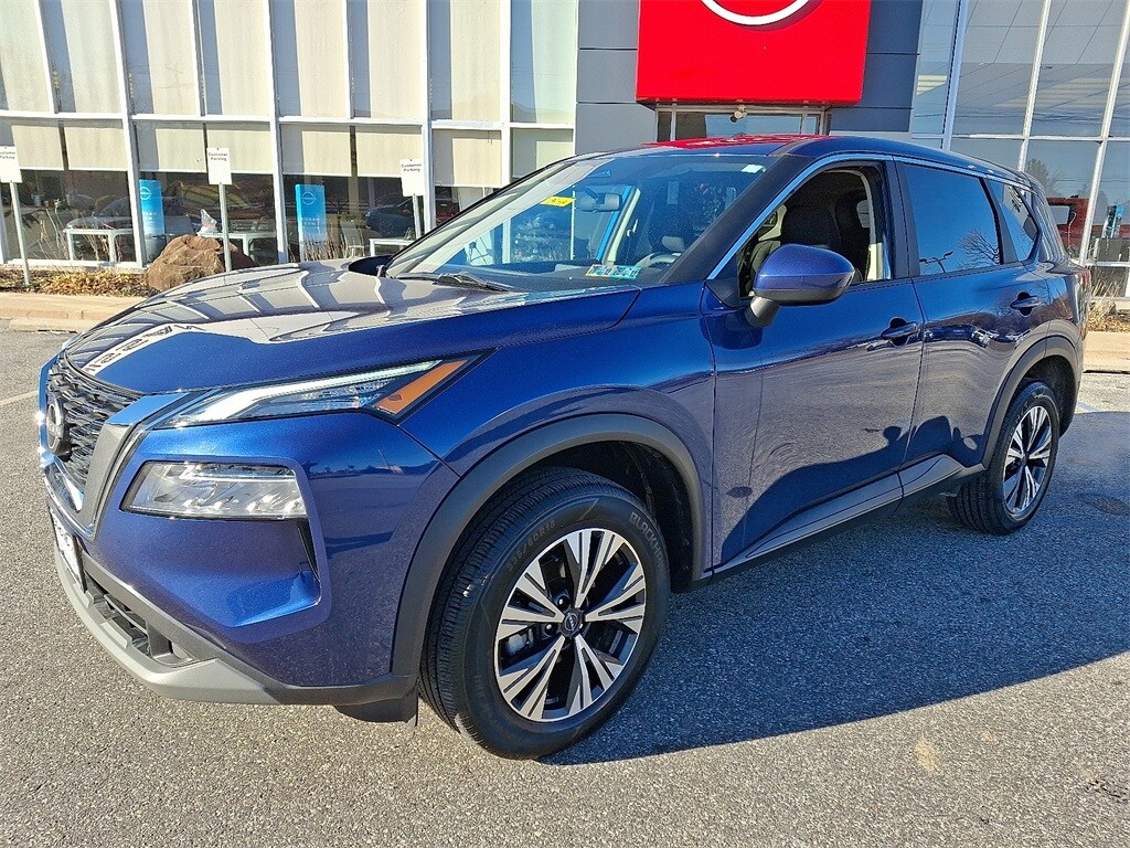 Used 2023 Nissan Rogue SV SUV