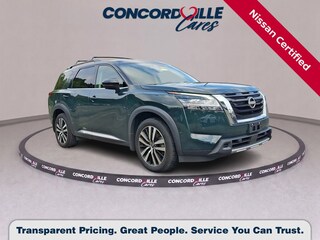 2023 Nissan Pathfinder Platinum SUV
