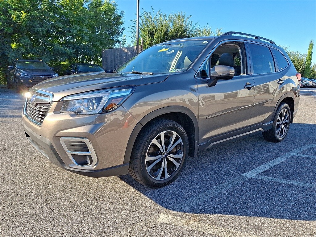 2020 Subaru Forester Limited Base photo 3