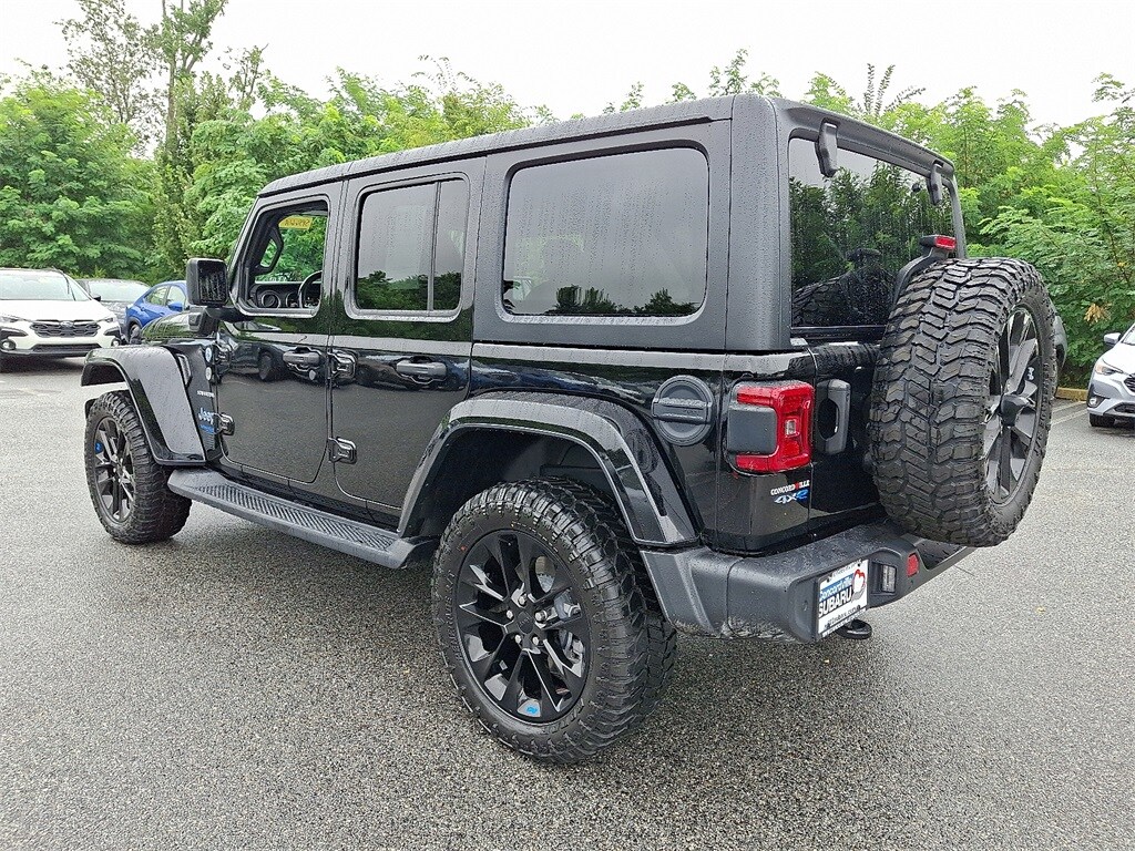 2021 Jeep Wrangler Unlimited Sahara 4xe photo 4