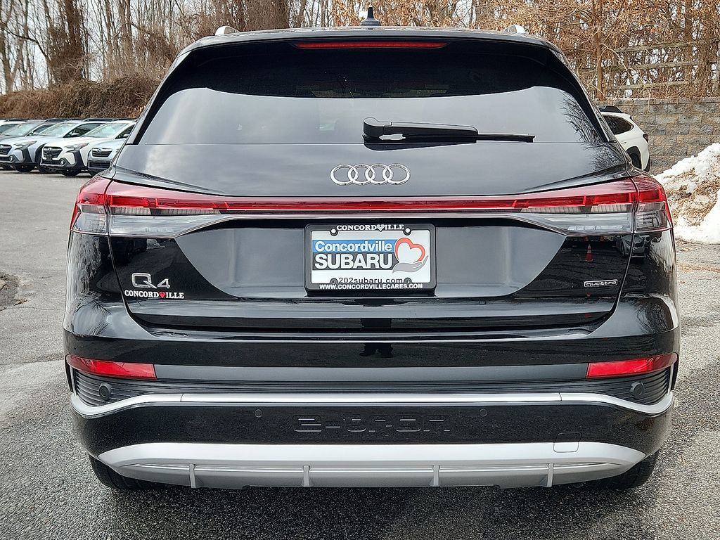 2024 Audi Q4 E-tron Premium Plus 55 photo 3