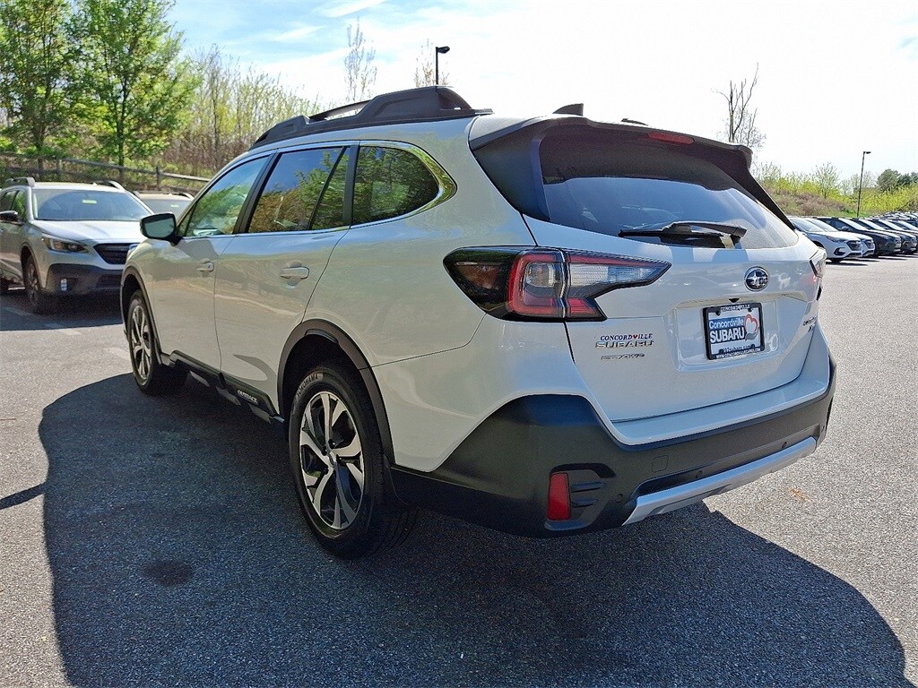 2021 Subaru Outback Limited XT photo 4