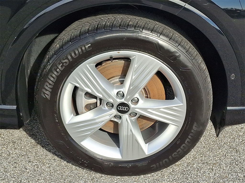 2024 Audi Q4 E-tron Premium Plus 55 photo 2