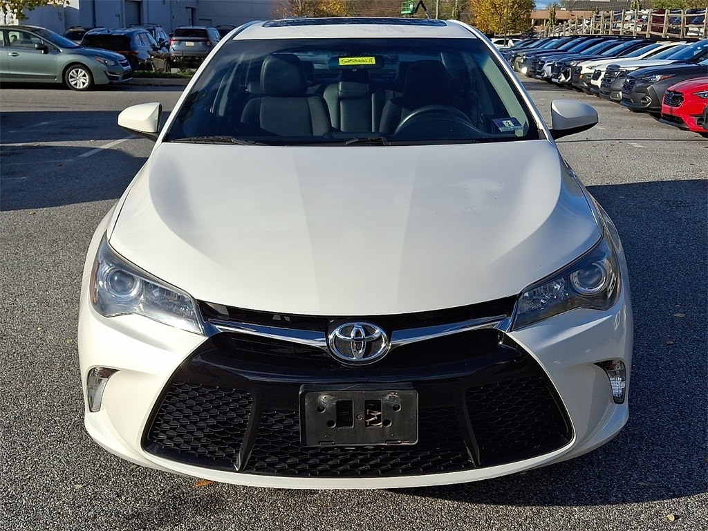 Used 2017 Toyota Camry SE with VIN 4T1BF1FK3HU390257 for sale in Glen Mills, PA