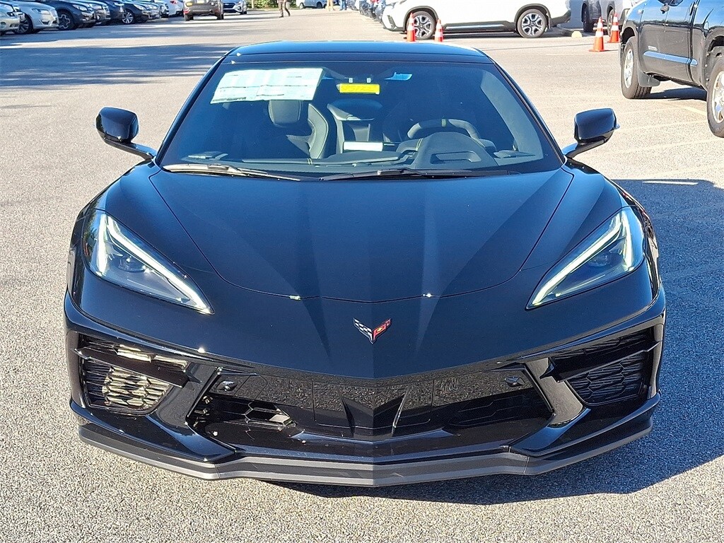 2023 Chevrolet Corvette 3LT photo 2