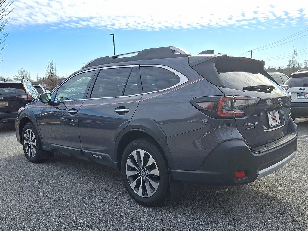 2023 Subaru Outback Touring XT photo 3
