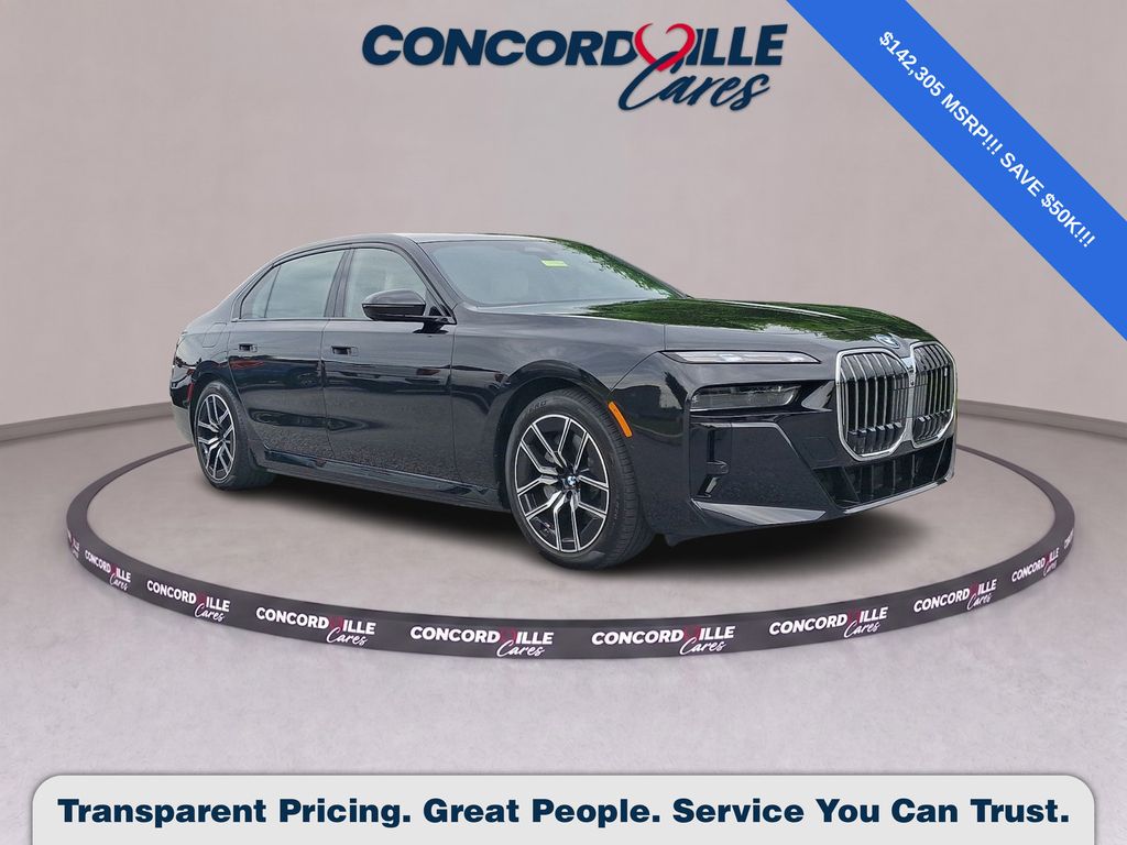 2025 BMW i7 xDrive60 Sedan's photo