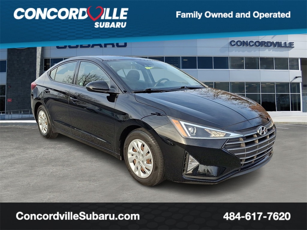 2020 Hyundai Elantra SE's photo