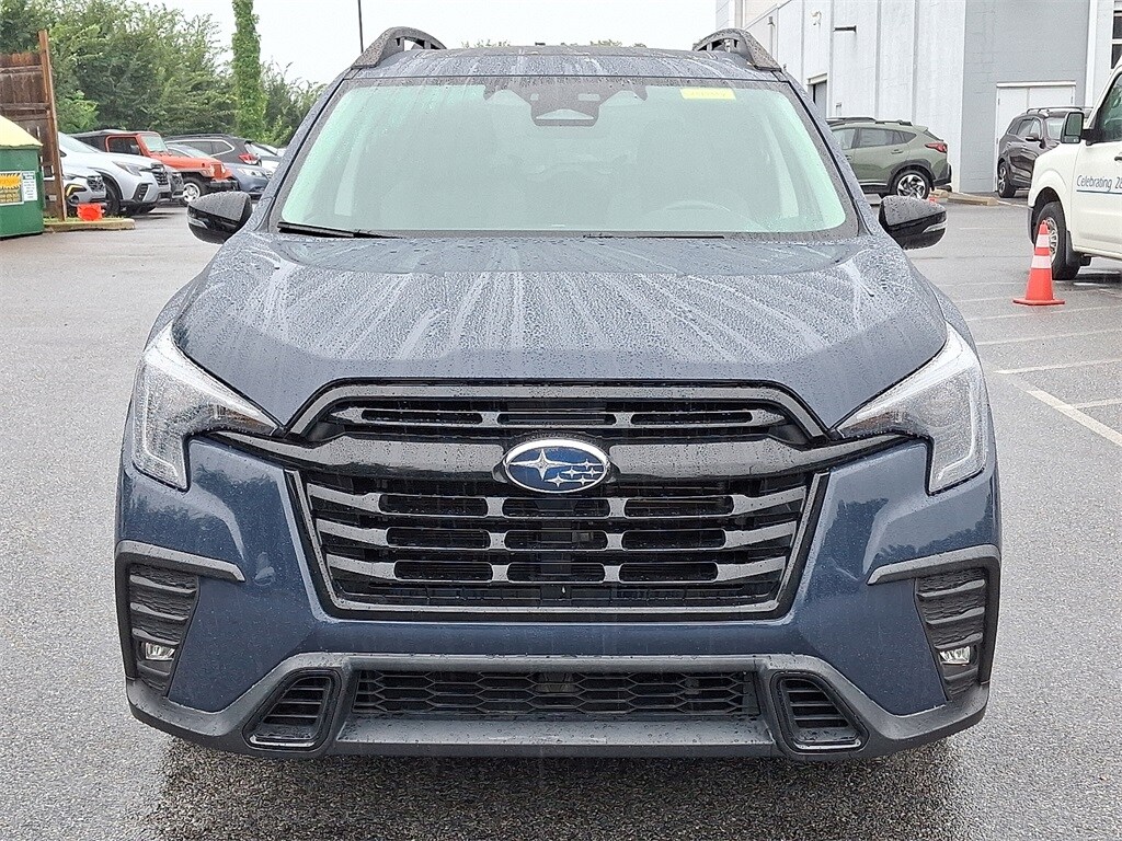 2023 Subaru Ascent Onyx Edition photo 2