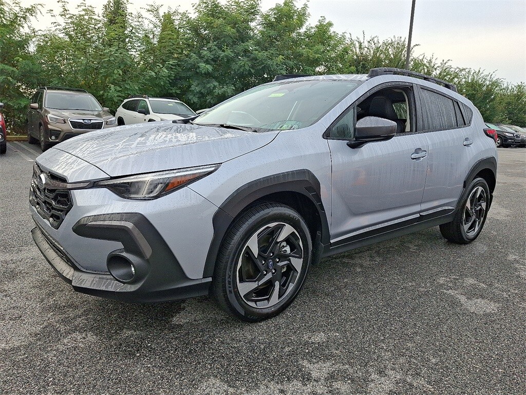 2024 Subaru Crosstrek Limited photo 2