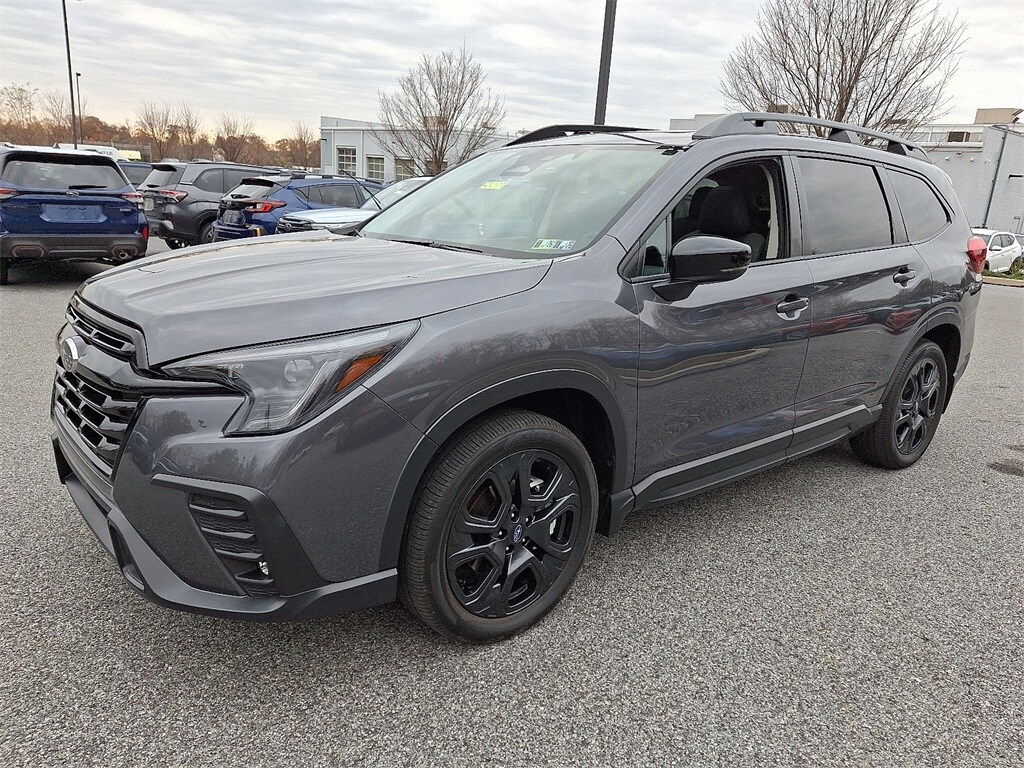 2024 Subaru Ascent Onyx Edition photo 3