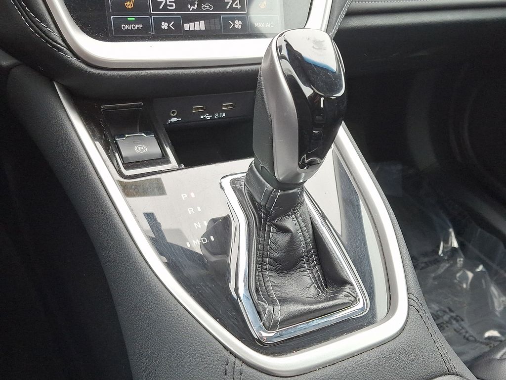 2020 Subaru Legacy Limited - Photo 16