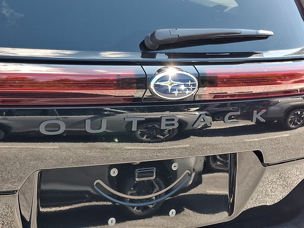 2026 Subaru Outback Limited - Photo 11