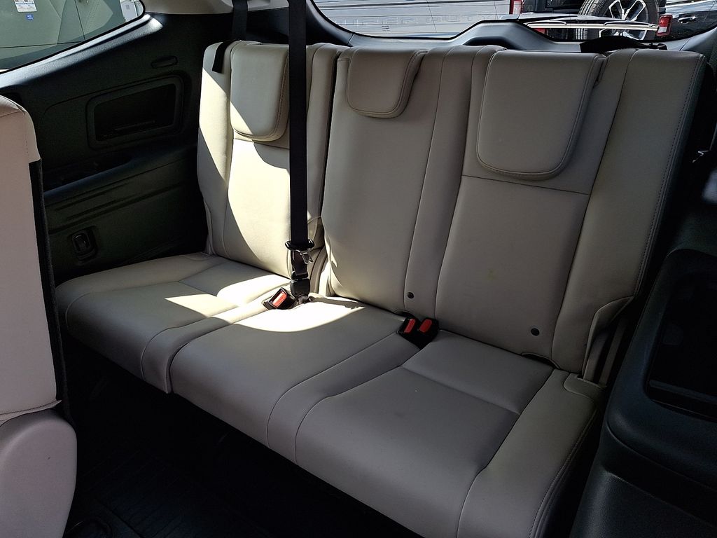 2023 Subaru Ascent Limited - Photo 11