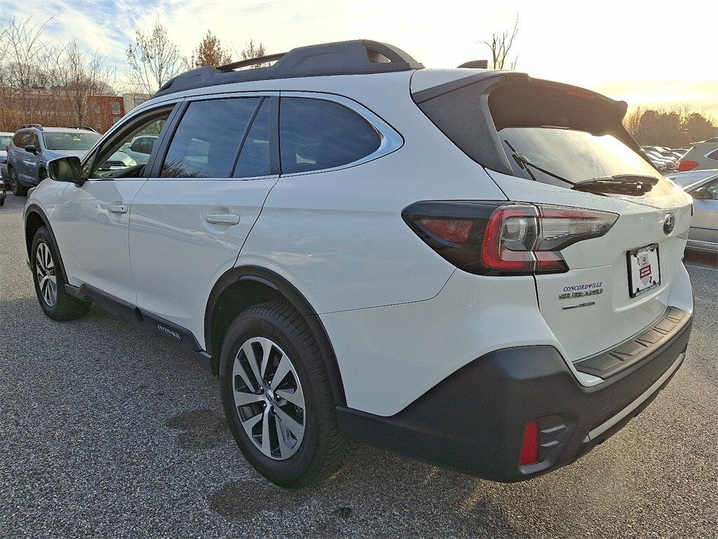 Used 2020 Subaru Outback Premium SUV