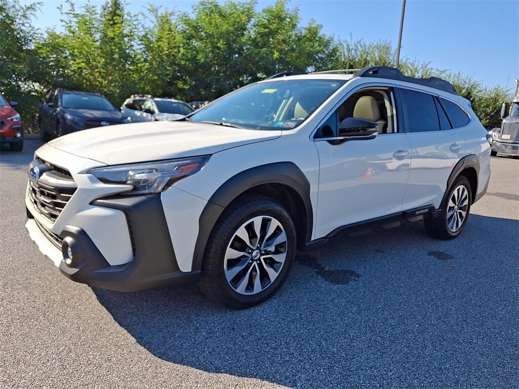 2023 Subaru Outback Limited XT photo 2