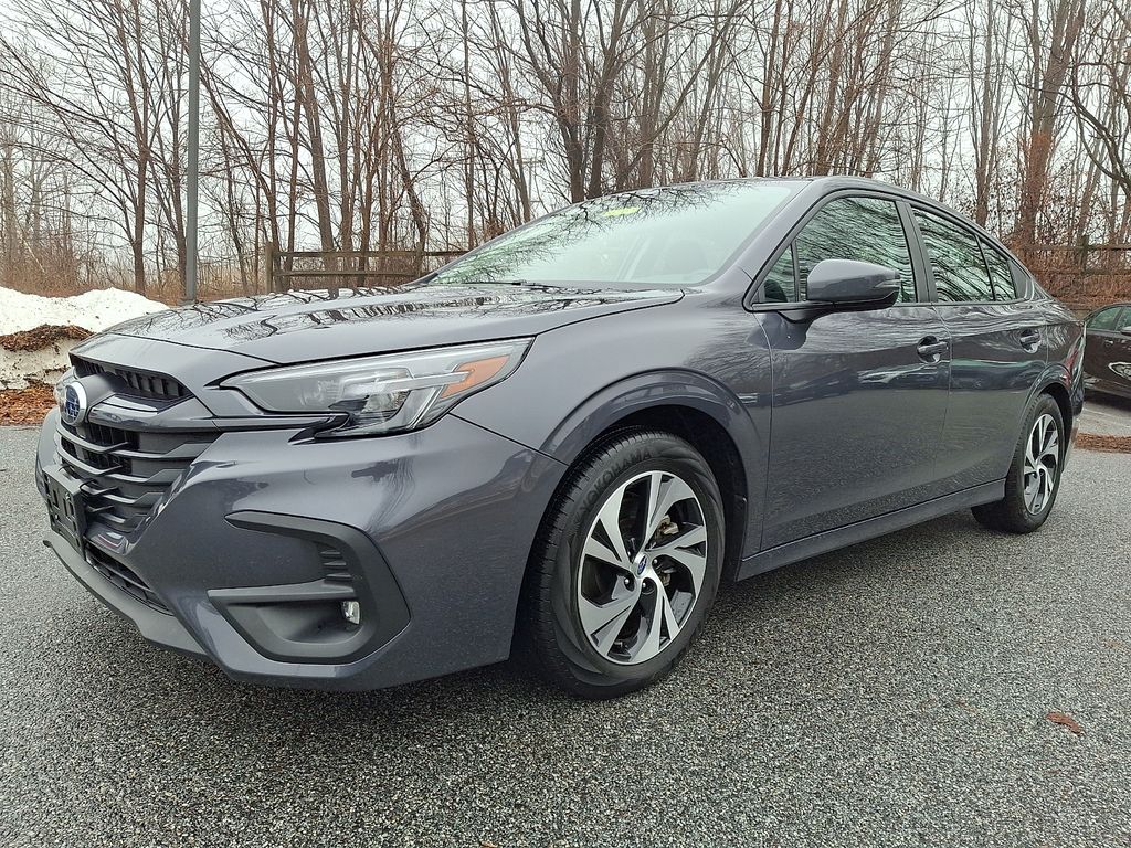 2025 Subaru Legacy Premium photo 3