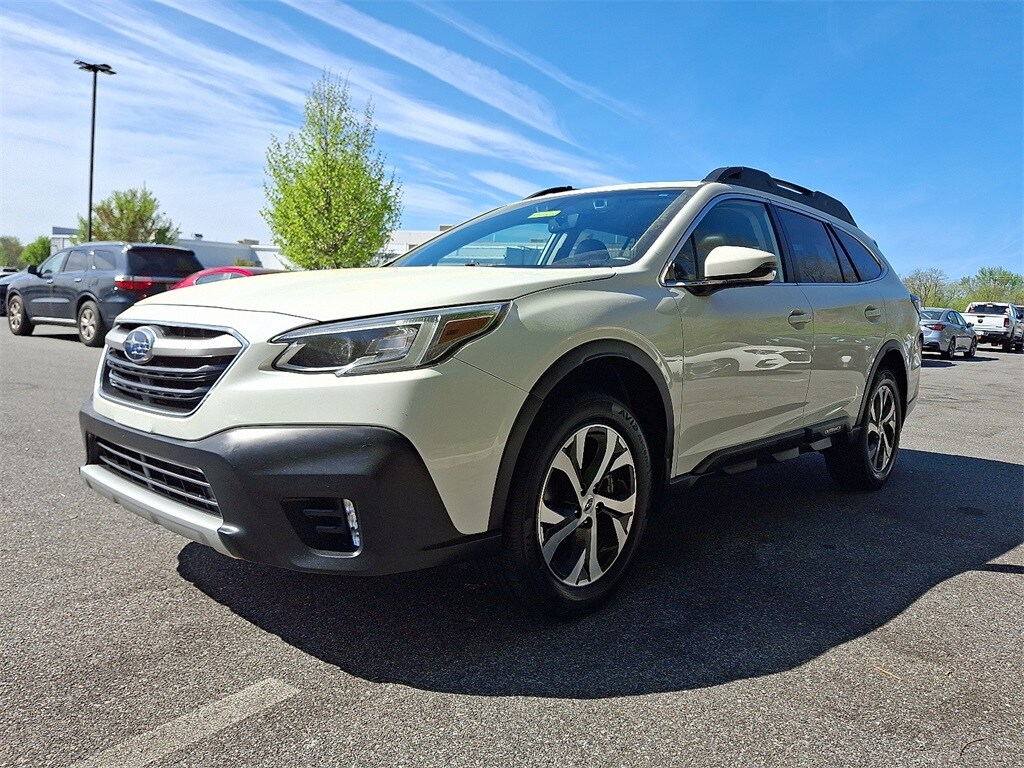 2021 Subaru Outback Limited XT photo 3