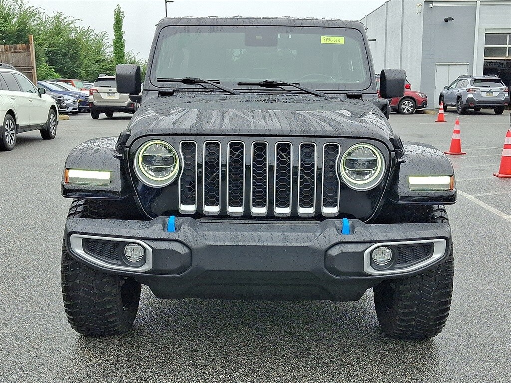 2021 Jeep Wrangler Unlimited Sahara 4xe photo 2