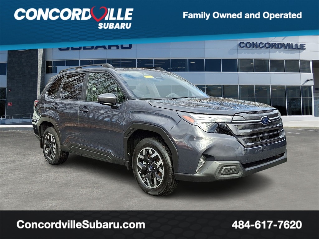 2025 Subaru Forester Premium's photo