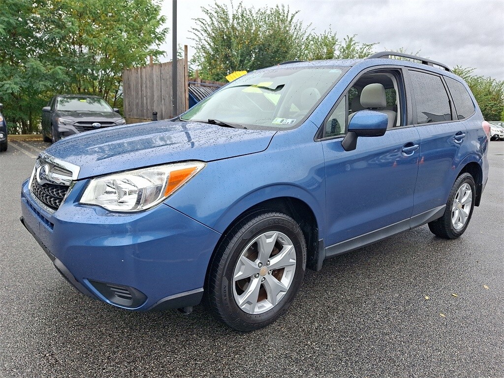 2015 Subaru Forester Premium photo 3