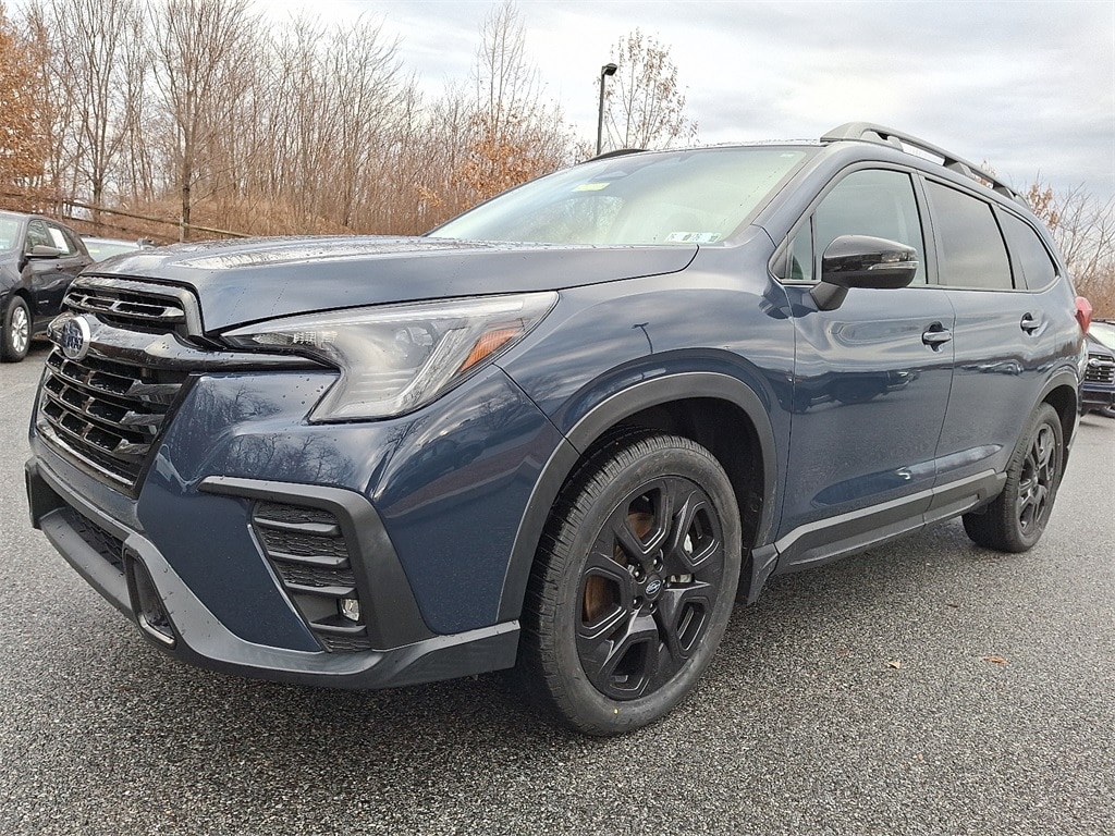 2023 Subaru Ascent Onyx Edition photo 3