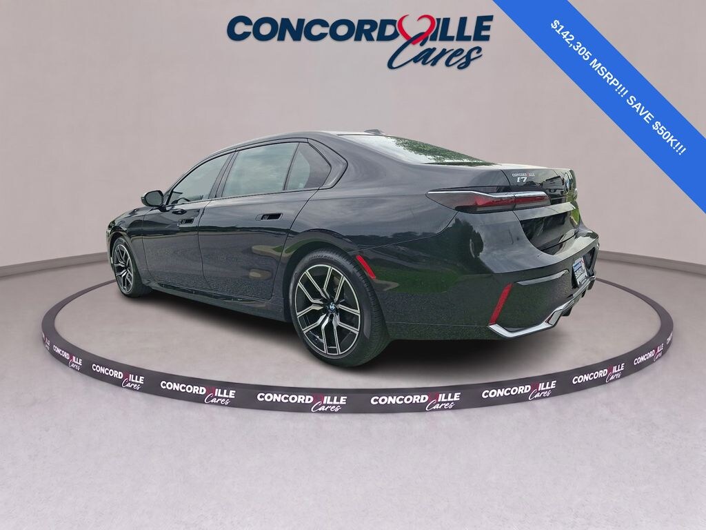 Used 2025 BMW i7 xDrive60 Sedan