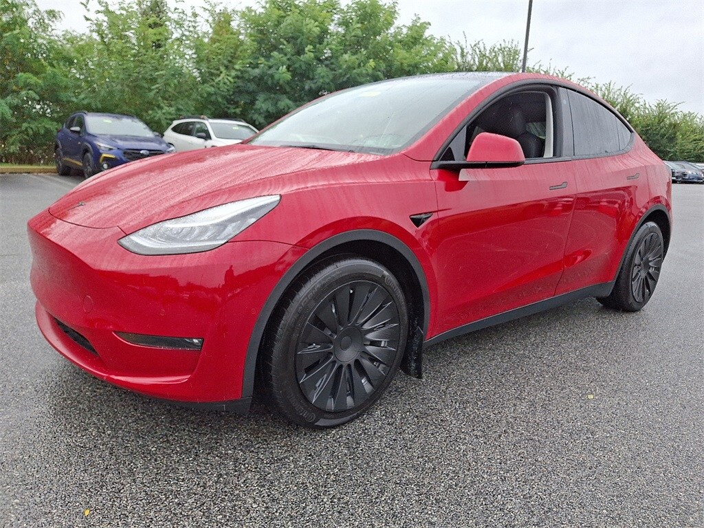 2022 Tesla Model Y Long Range photo 3