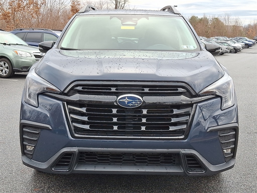 2023 Subaru Ascent Onyx Edition photo 2