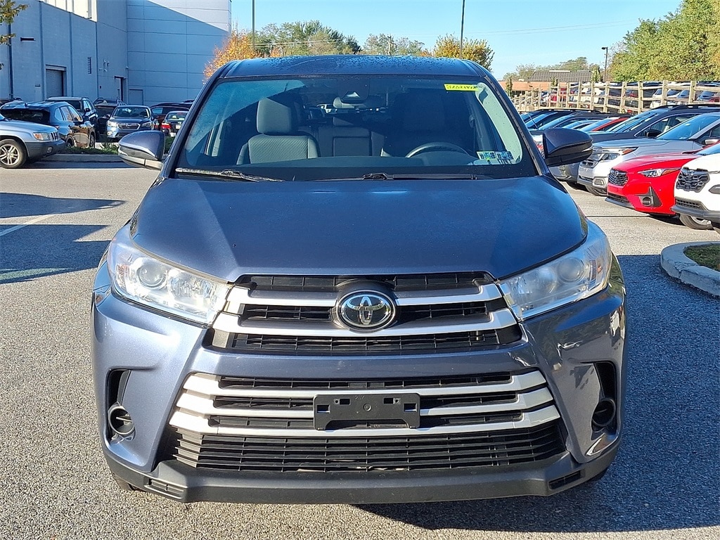 Used 2019 Toyota Highlander LE SUV