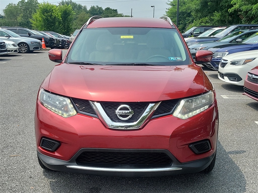 Used 2016 Nissan Rogue SV with VIN KNMAT2MV4GP617819 for sale in Glen Mills, PA