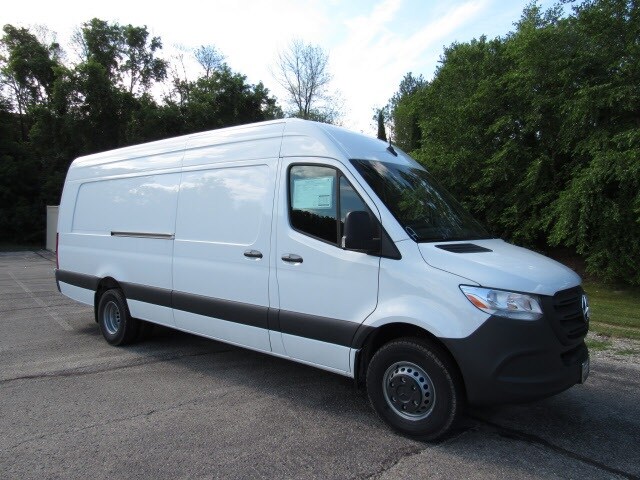 difference between mercedes sprinter 2500 and 3500