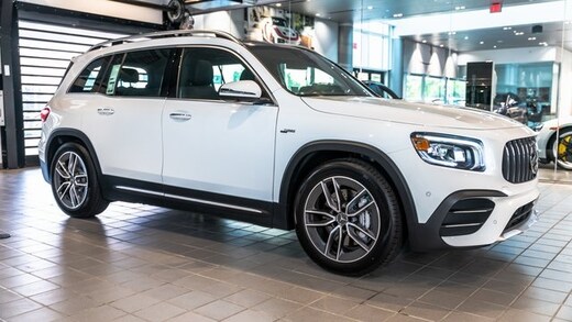 New Mercedes-Benz Dealer in Milwaukee WI