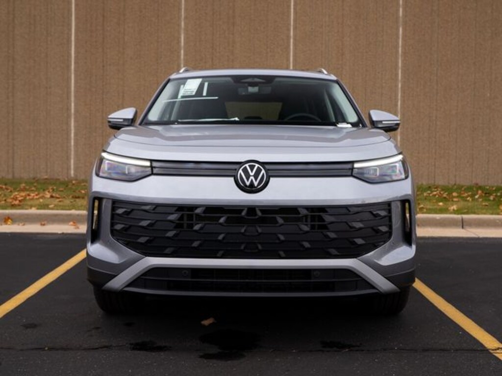 Certified 2026 Volkswagen Tiguan 2.0T SE SUV