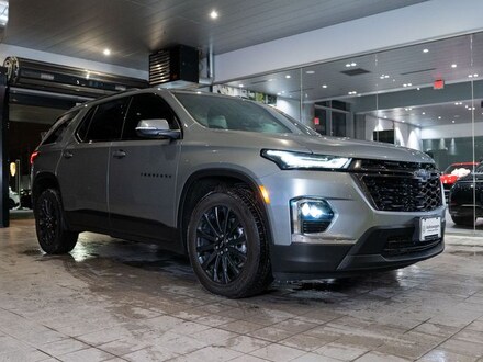 2023 Chevrolet Traverse RS SUV