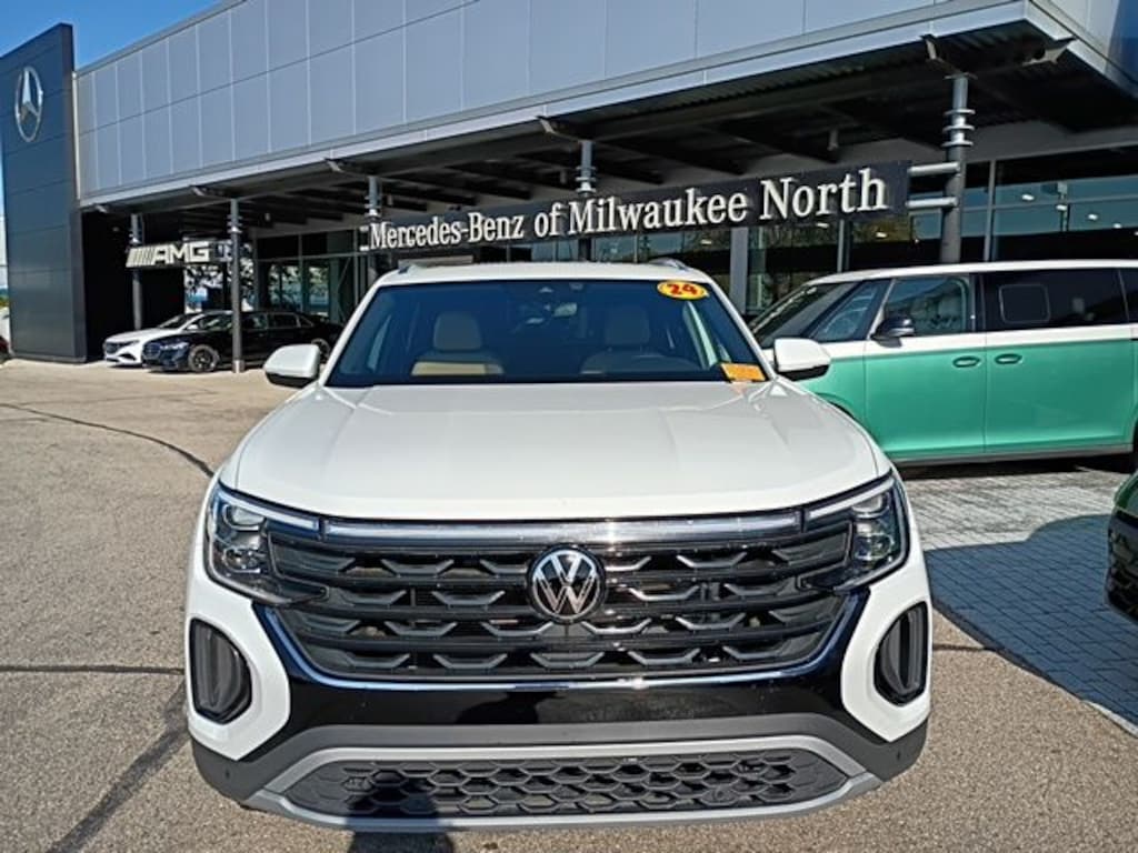 Certified 2024 Volkswagen Atlas Cross Sport 2.0T SE w/Technology SUV
