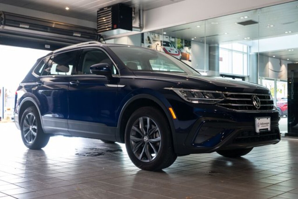 Certified 2022 Volkswagen Tiguan 2.0T SE SUV