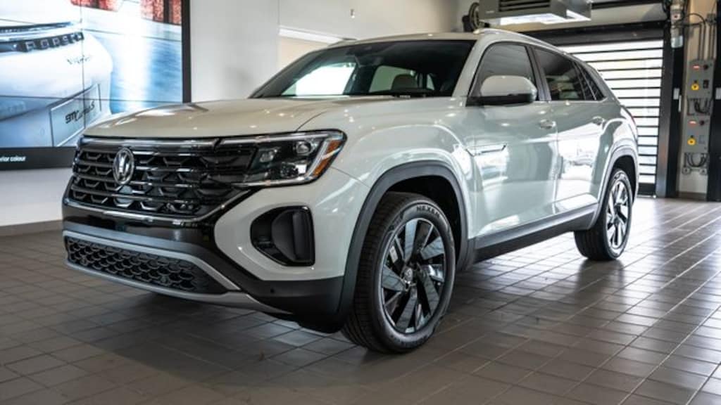 Certified 2025 Volkswagen Atlas Cross Sport 2.0T SE w/Technology SUV