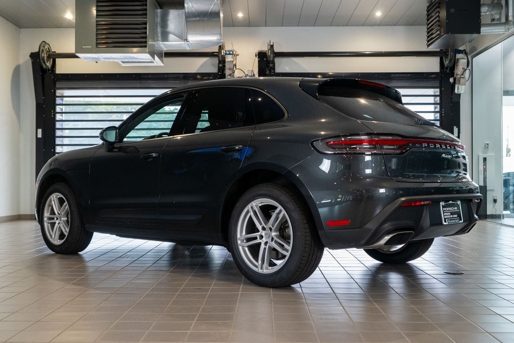 Certified 2022 Porsche Macan  SUV