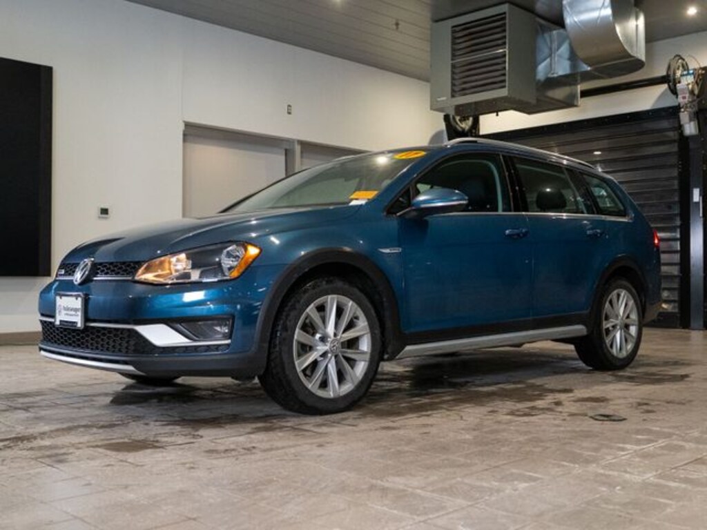Used 2017 Volkswagen Golf Alltrack TSI S Wagon