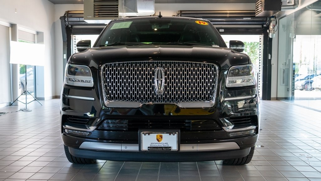 Used 2019 Lincoln Navigator Select with VIN 5LMJJ2JTXKEL07292 for sale in Milwaukee, WI